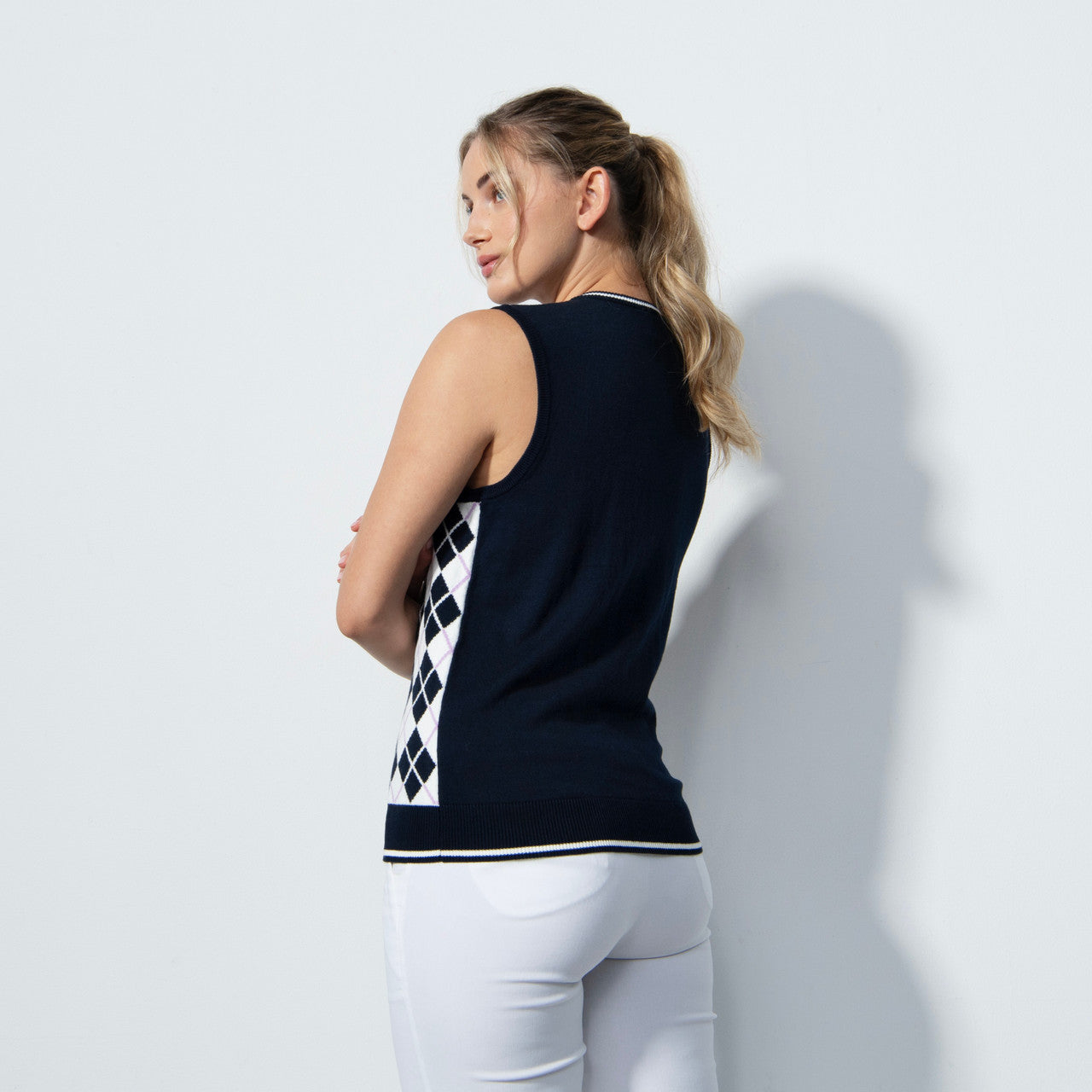 DS Abruzzo Argyle Sweater Vest | Daily Sports USA