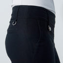 DS Magic Black Straight Ankle Pants F25