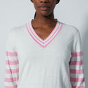 DS Arracas White V-Neck Sweater with Pink Stripes