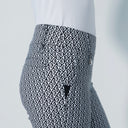 DS Magic Motif Diamond Black and White Print Ankle Pants